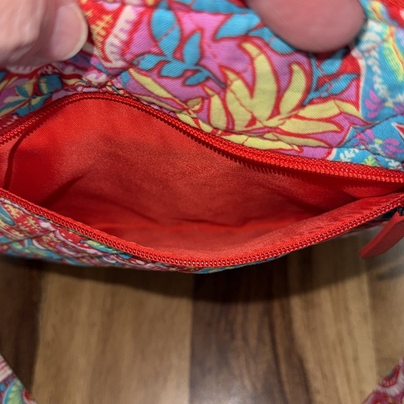 Vera Bradley Floral Print Adjustable Strap Crossbody Bag - Picture 5 of 12